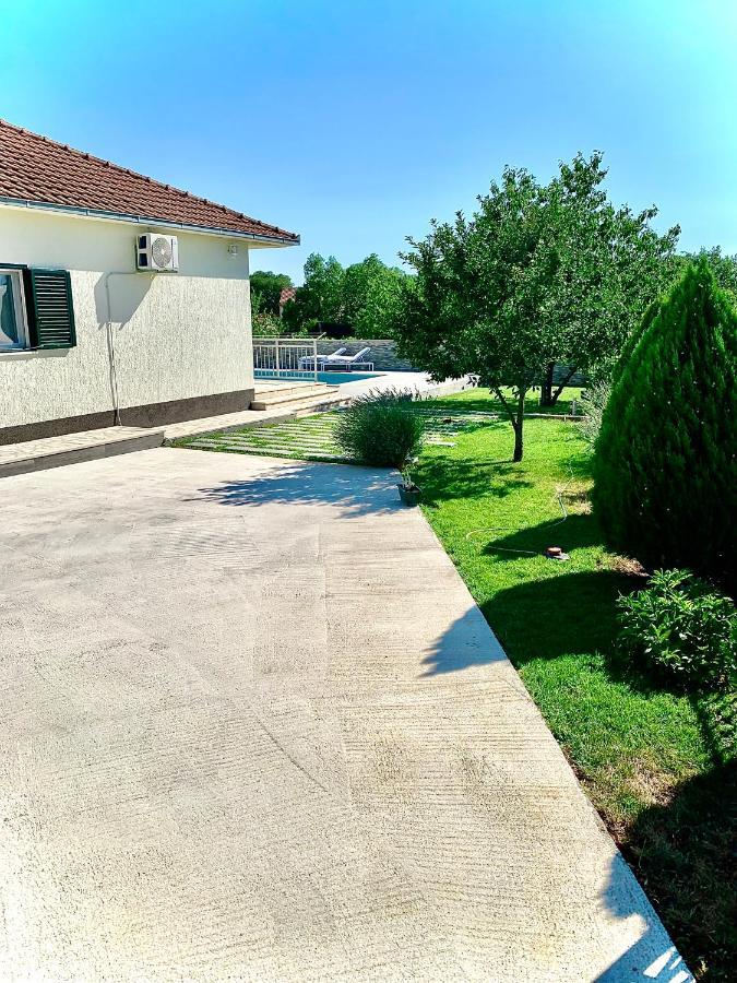 Villa Endi,A Gem Near Sibenik Unesic Екстер'єр фото